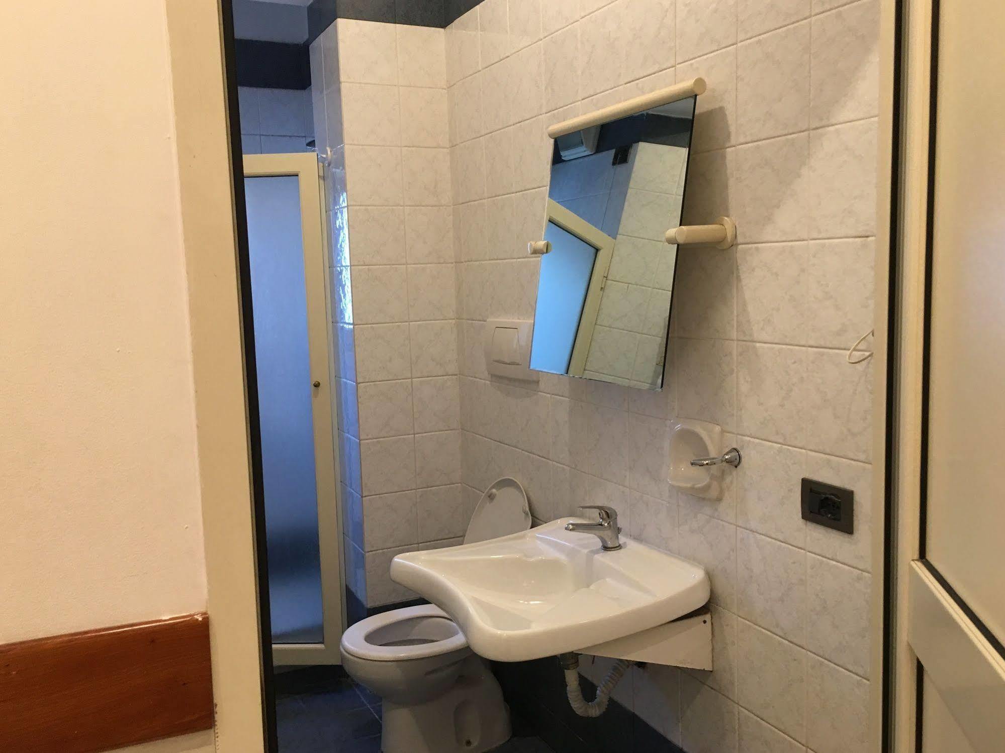 Hotel Rubino Рим Екстериор снимка